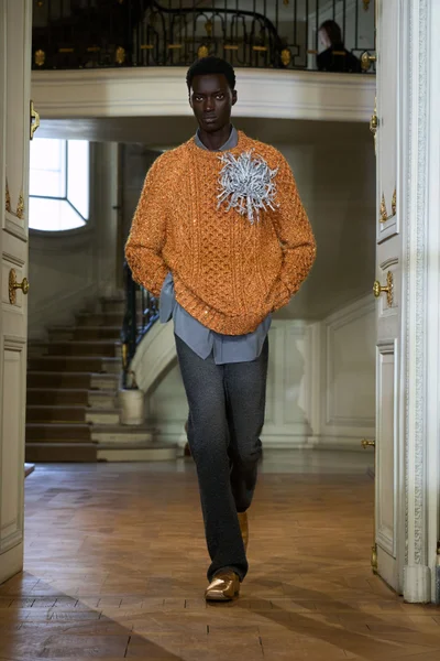 Look 55